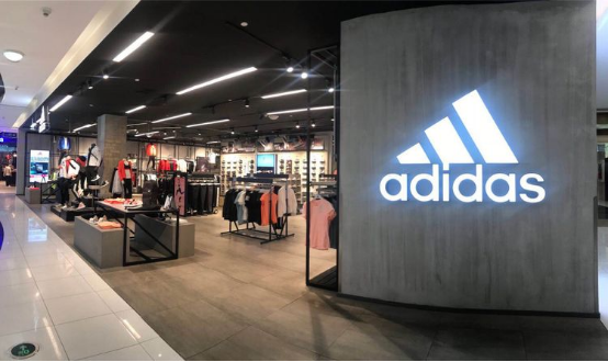 阿迪耐克折扣店加盟费是多少？